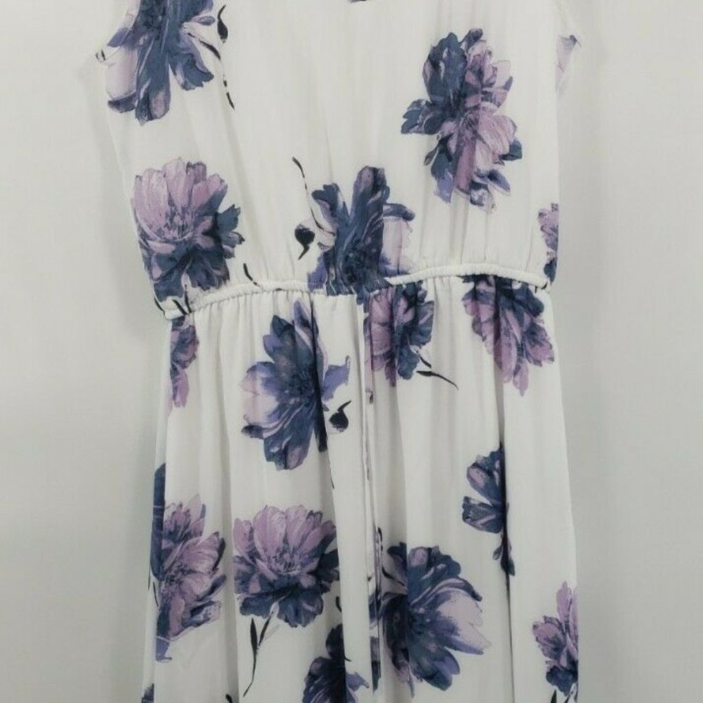 Womens Maurices Floral Dress Size Small NWT